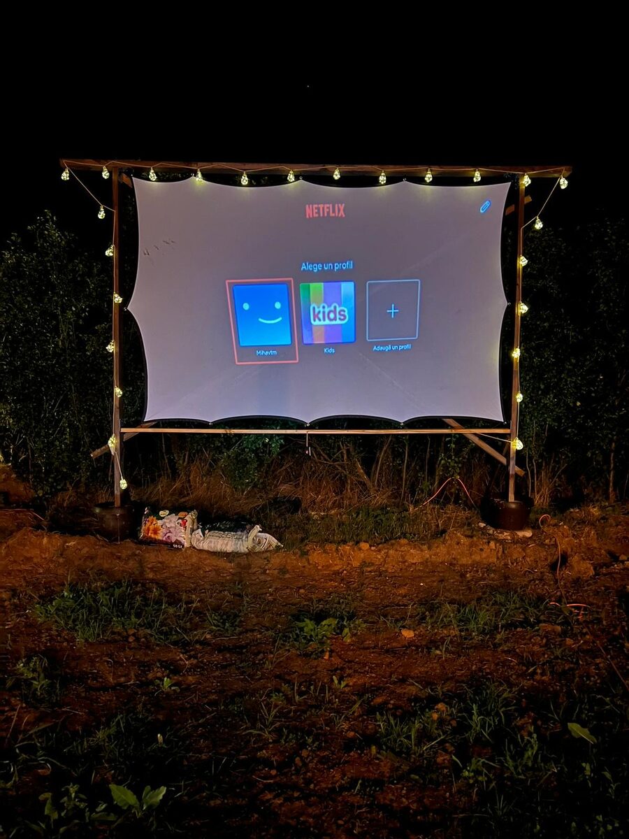 Ecranul de cinema