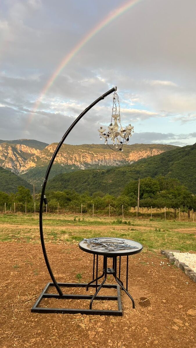 Curcubeu si candelabru
